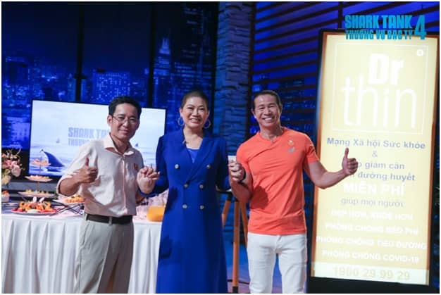 Shark Liên và DrThin team ngay thời điểm 